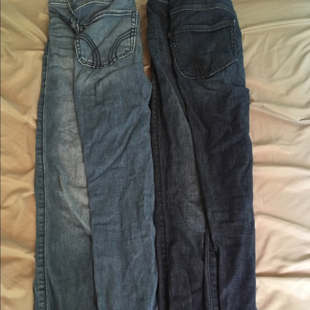 2 pairs of Hollister high waisted jeans