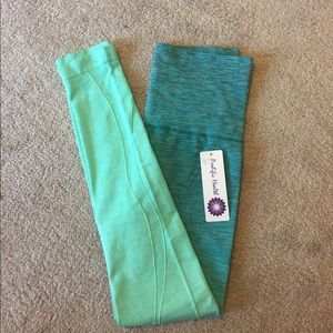 Teal and Blue ombré colored leggings