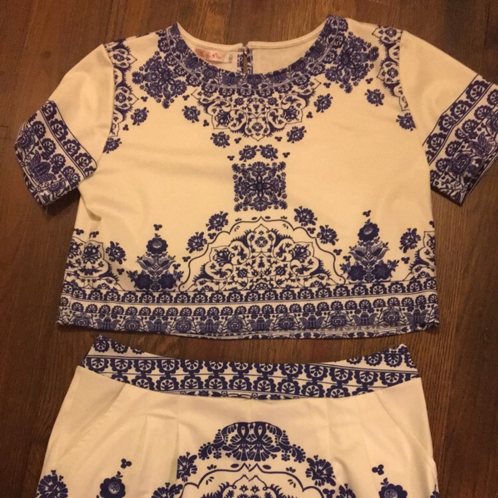 Blue and white two piece set