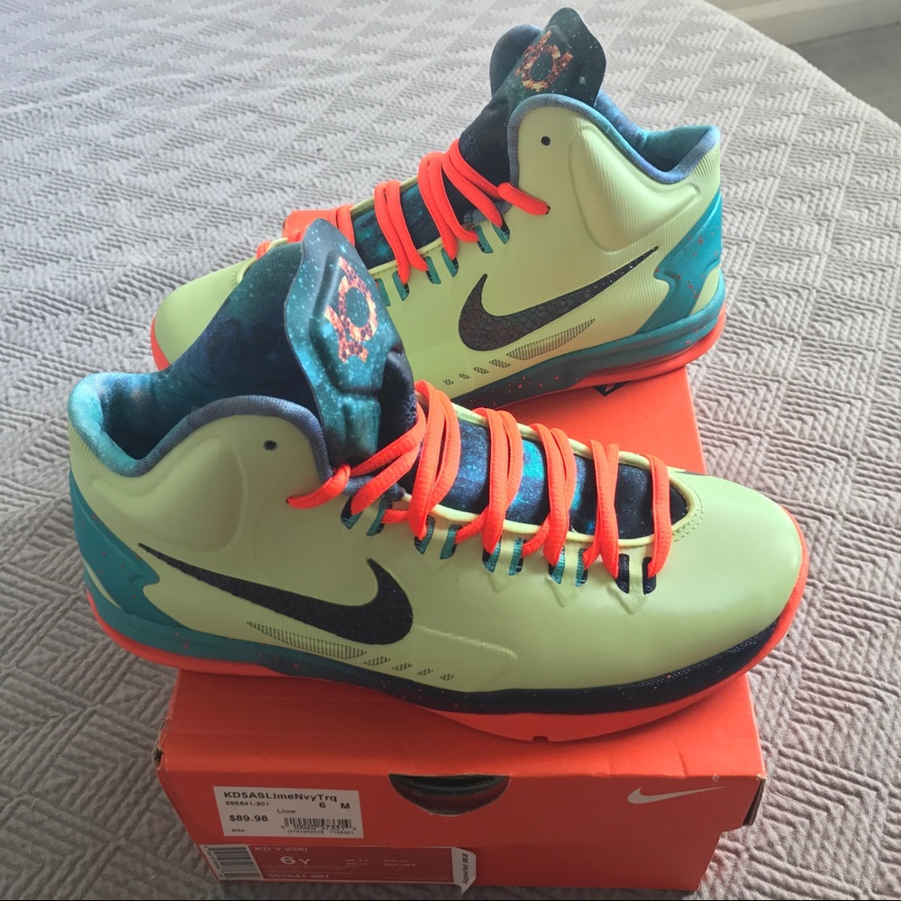 Nike KD V "Area 72" (2013)