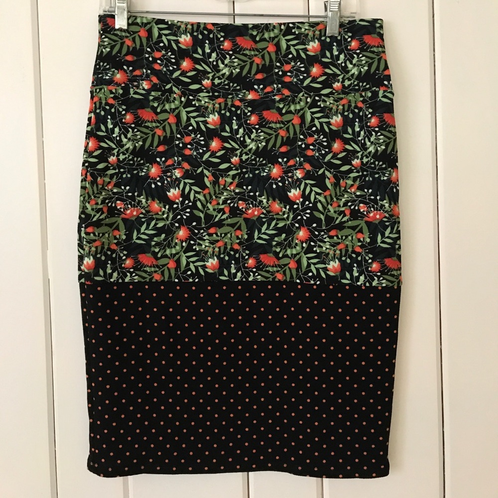 LulaRoe Cassie skirt
