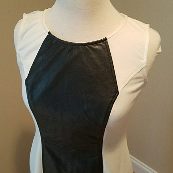 Interview Dress - Picture 3 of 5