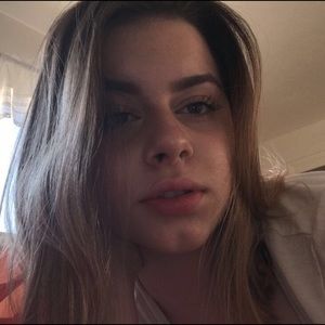 Meet your Posher, Cora