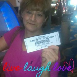 Meet your Posher, Maxine