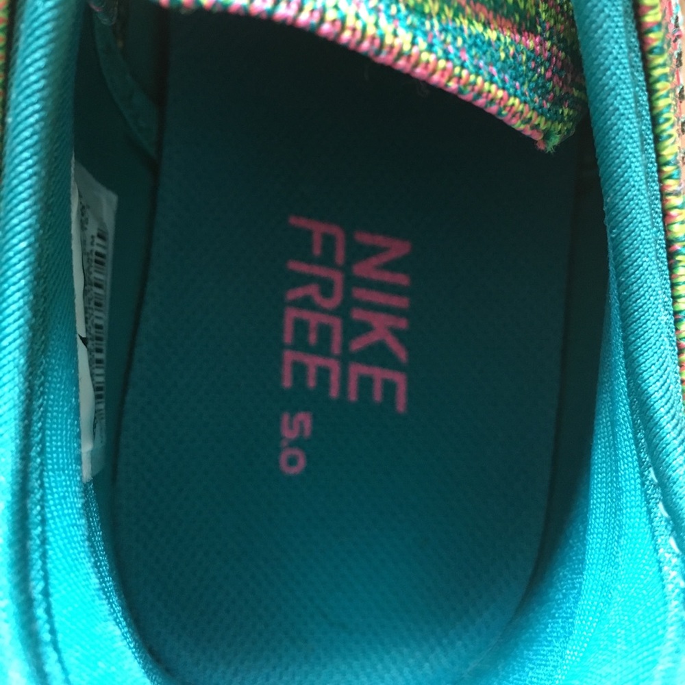Nike Free TR Flyknit 5.0 - Picture 2 of 5