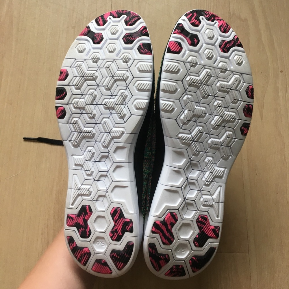 Nike Free TR Flyknit 5.0 - Picture 4 of 5