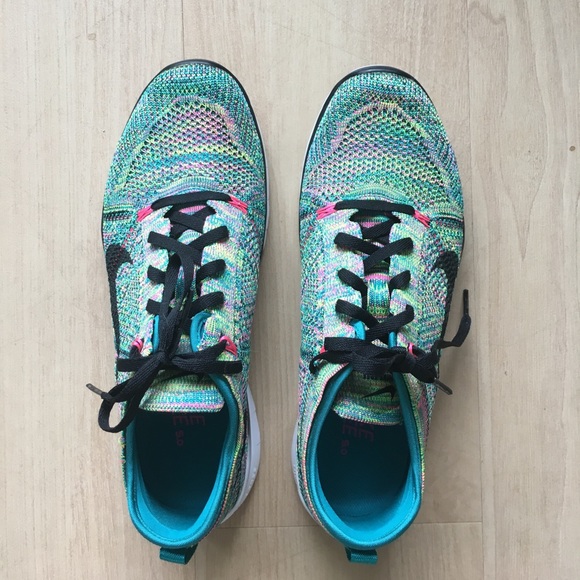 Nike Shoes - Nike Free TR Flyknit 5.0