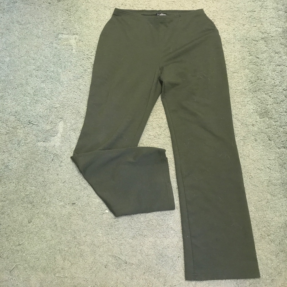 New York and company petite bootcut Leggings