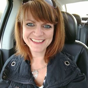 Meet your Posher, Brenda