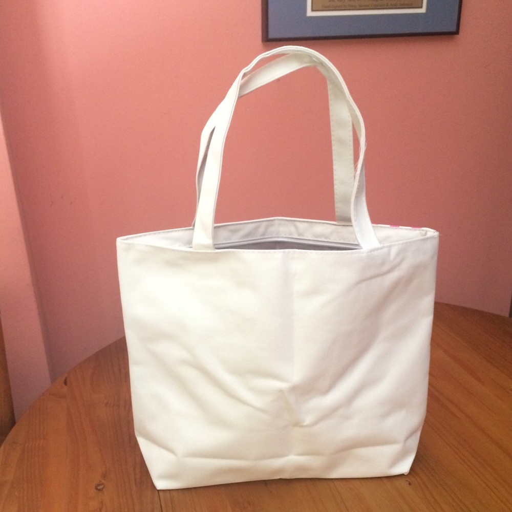 NWOT Hello Kitty Beach Tote Bag - Picture 7 of 7