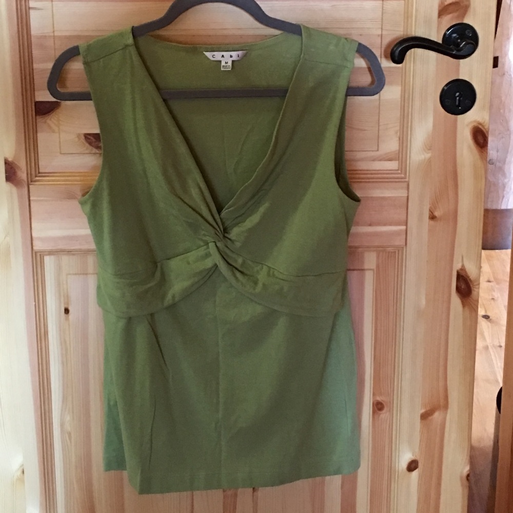 ⛱🎈GREAT CABI STRETCH TOP!!🌟