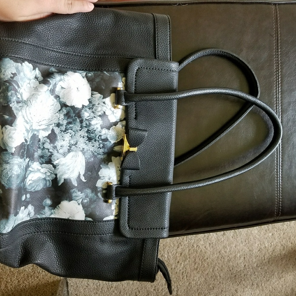 LULU floral and black bag