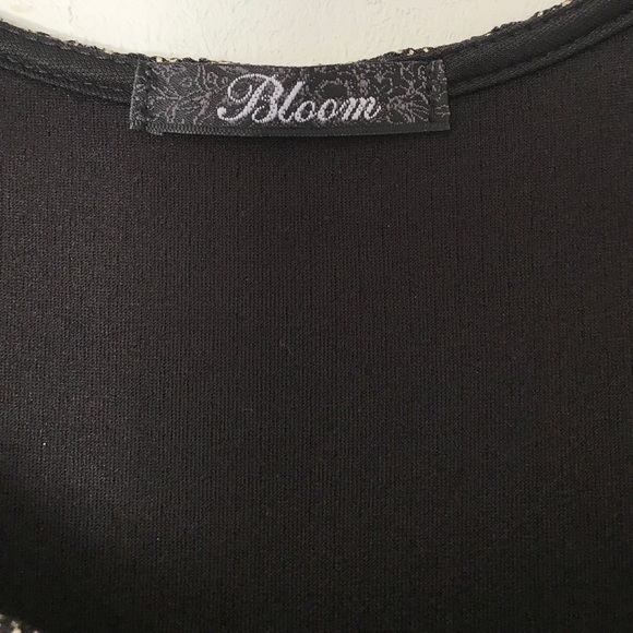 🔴 Final price. Peplum Top - Picture 4 of 4