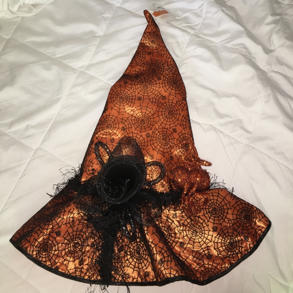 Halloween witch hat