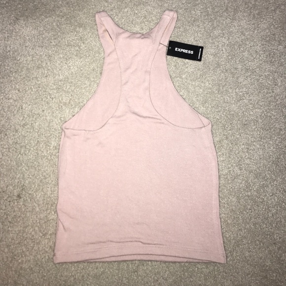 Express Crop Top - Picture 2 of 3