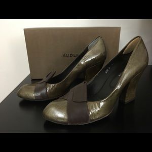 Audley Bronze Gold Heels