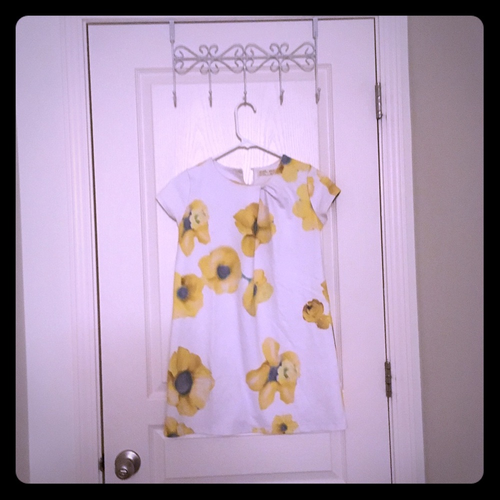 SOLD Zara girls size 11/12 152cm yellow floral