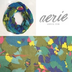 AERIE WOVEN LOOP SCARF