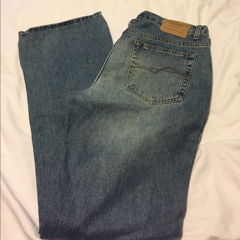 Women's American Eagle Jeans
