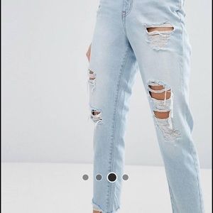 NEW Ripped mom jeans