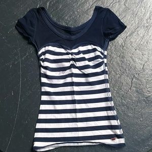 Hollister t-shirt
