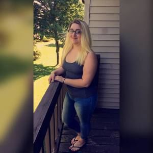 Meet your Posher, Kellie