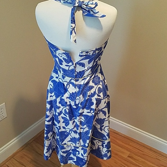 Lilly Dress - Picture 2 of 3