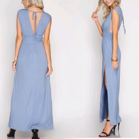 "Kiara" || Black Side-Slit Deep-V Goddess Maxi💕 - Picture 3 of 4