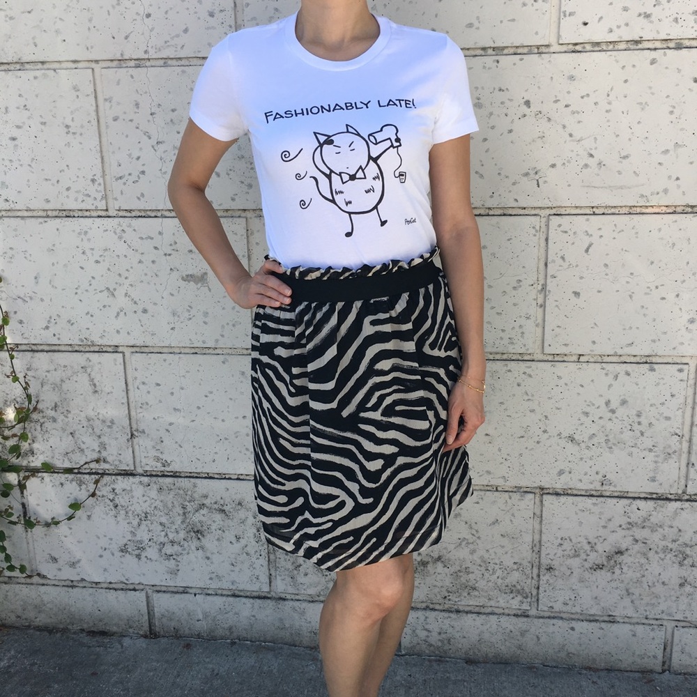 HP: "Fashionably Late!"  Women's slim fit shirt - Picture 2 of 5