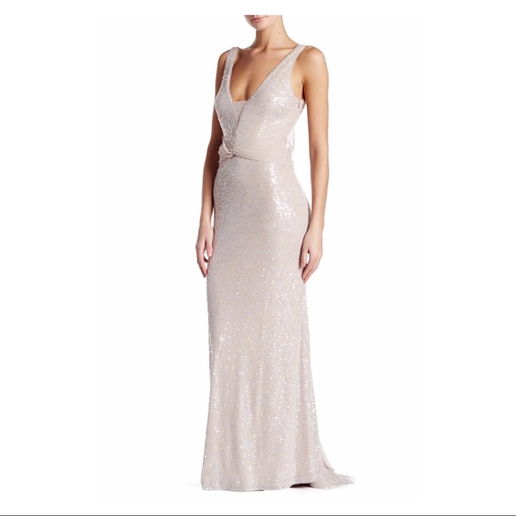 V-neck sequin gown - Picture 1 of 3