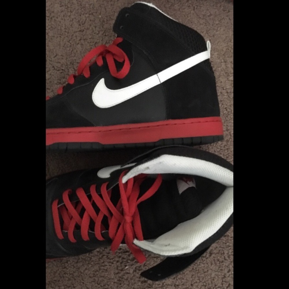 High top Nikes