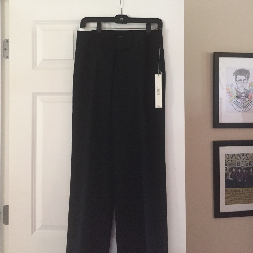Anne Taylor light wool black trousers