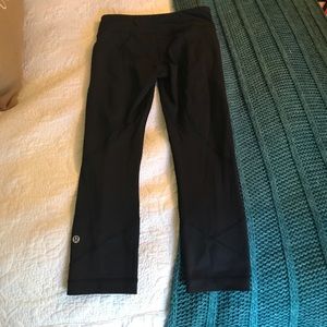 Lululemon crop leggings