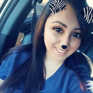 Meet your Posher, Maria