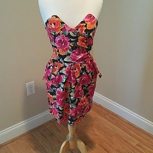 Floral staples dress