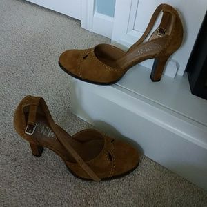Franco Sarto suede pump