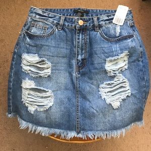 ✨OFFERS?✨ Ripped Denim Skirt