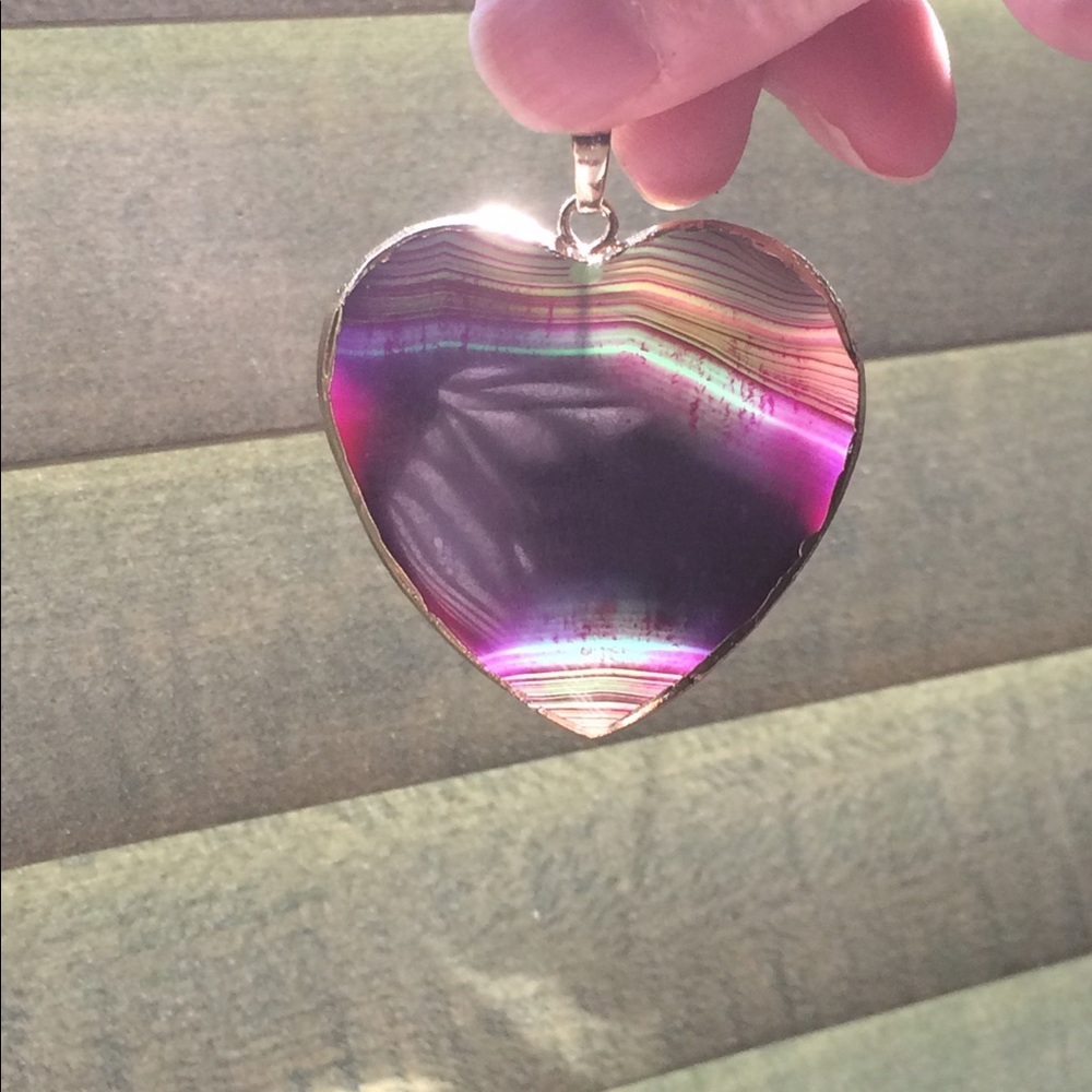 Polished Banded Agate Heart Necklace