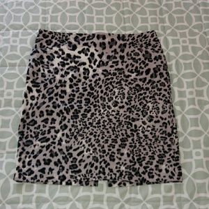 Women's Ellen Tracy leopard skirt