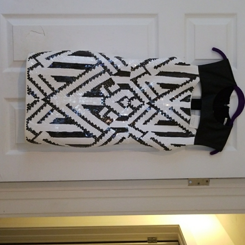 Black an white Dress