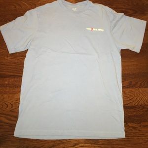 Vineyard vines tshirt size small in light blue