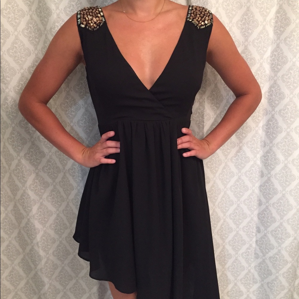 NWT. Small. Black Flowing High/Low Dress