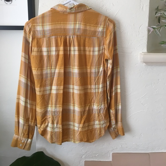 Yellow plaid blouse - Picture 3 of 4