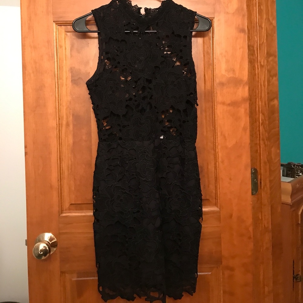 Black lace dress🖤