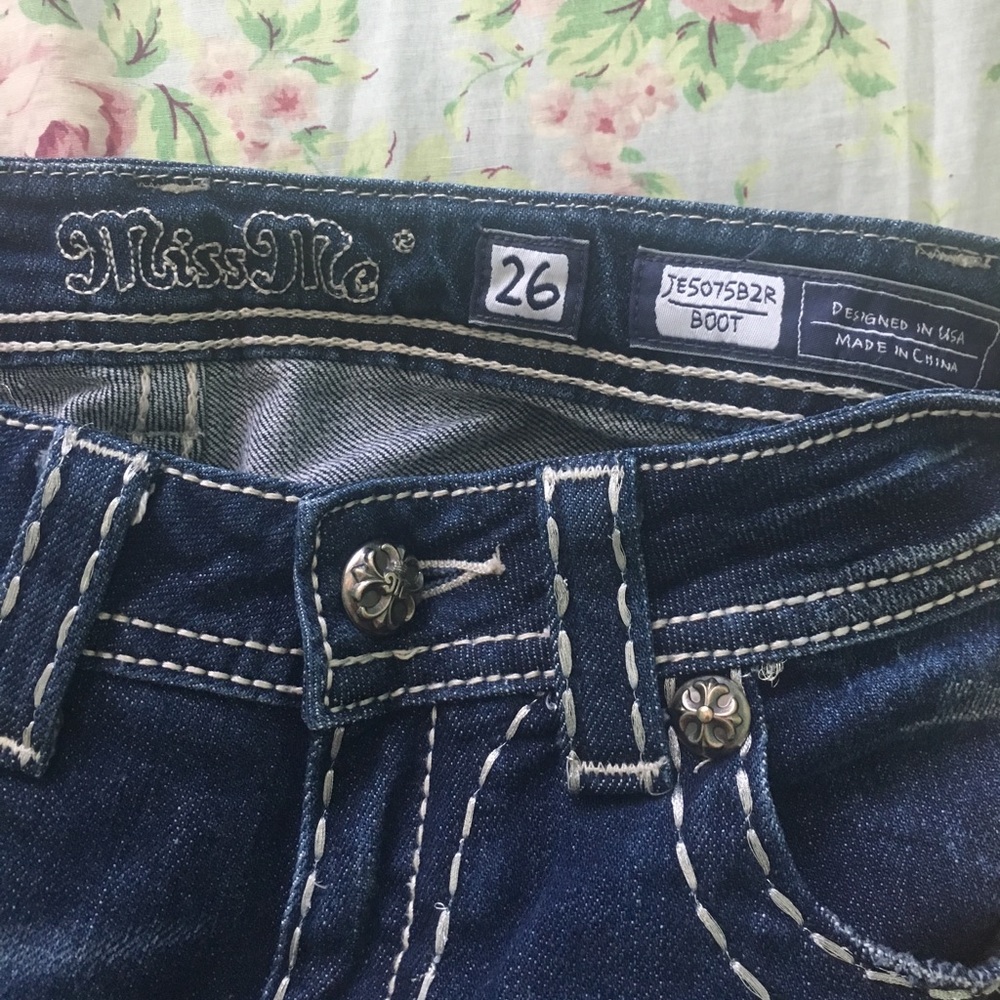 Miss Me Jeans - Picture 4 of 5