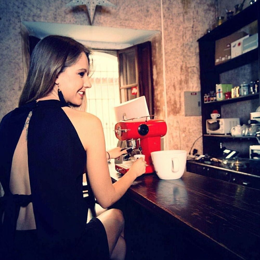 Meet your Posher, Ashley