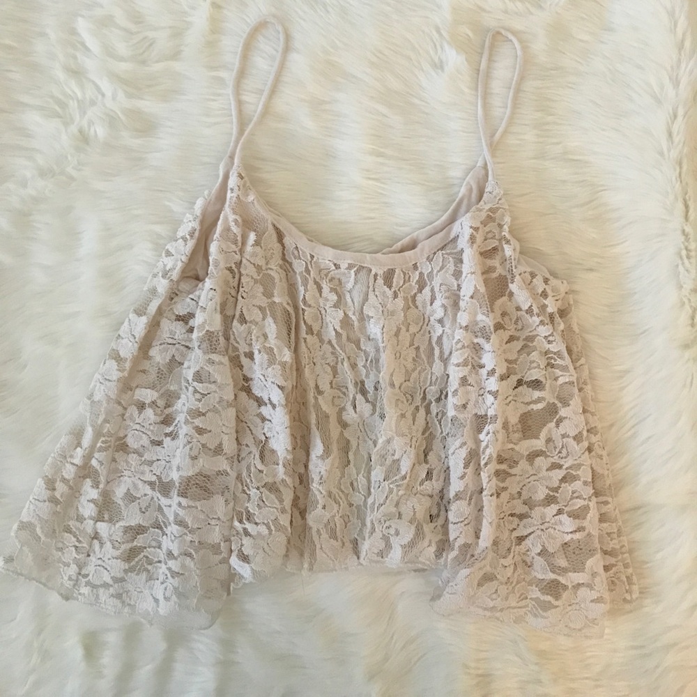 ELAN International lace crop top w/ build in bra