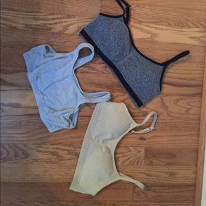 2 Justice 1 So sports bras Girls size 36