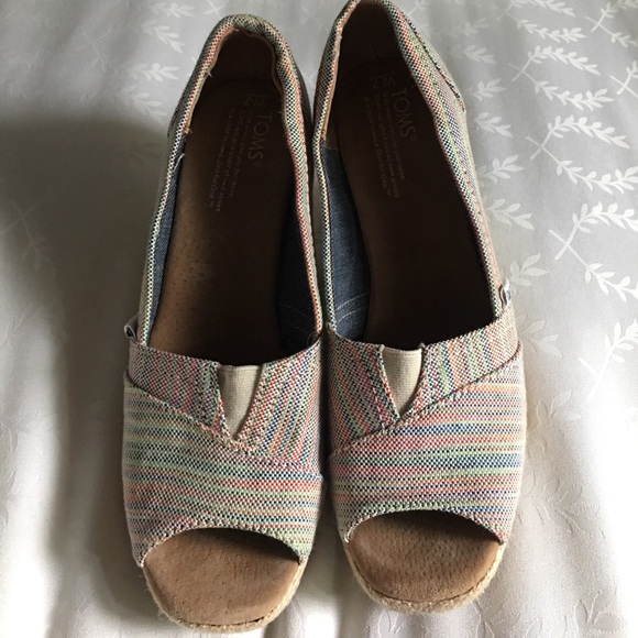 TOMS Multicolored Espadrille Wedges Size 7 - Picture 3 of 8