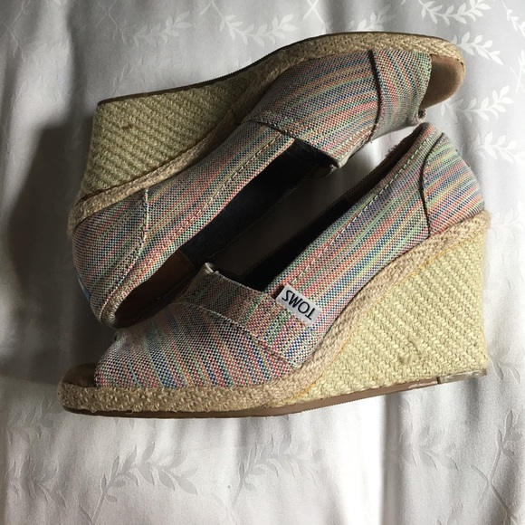 TOMS Multicolored Espadrille Wedges Size 7 - Picture 4 of 8